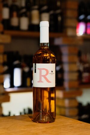 MILOŠ ROSÉ - STAGNUM