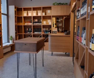 Kranjčevića 67, Vinoteka Vintesa